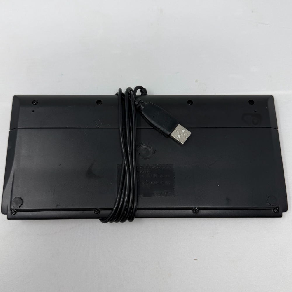 Miniature Keyboard • Microcontroller-Friendly PS/2 and USB - Picture 2 of 2